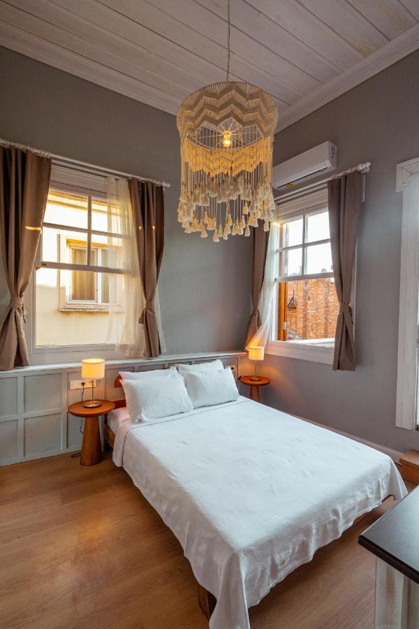 Ivy Ayvalik Butik Otel Экстерьер фото